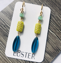 Load image into Gallery viewer, Czech Glass Drops