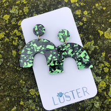 Load image into Gallery viewer, Green Confetti Drop Earrings