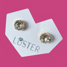 Load image into Gallery viewer, Cushion Cut Crystal Posts
