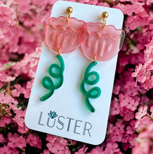 Load image into Gallery viewer, Garden Flower Lightweight Earrings
