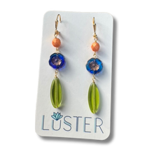 Load image into Gallery viewer, Czech Glass Flower Drops
