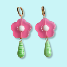 Load image into Gallery viewer, Large Flower Drops
